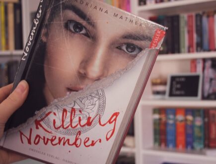 Rezenion Killiing November von Adriana Martha